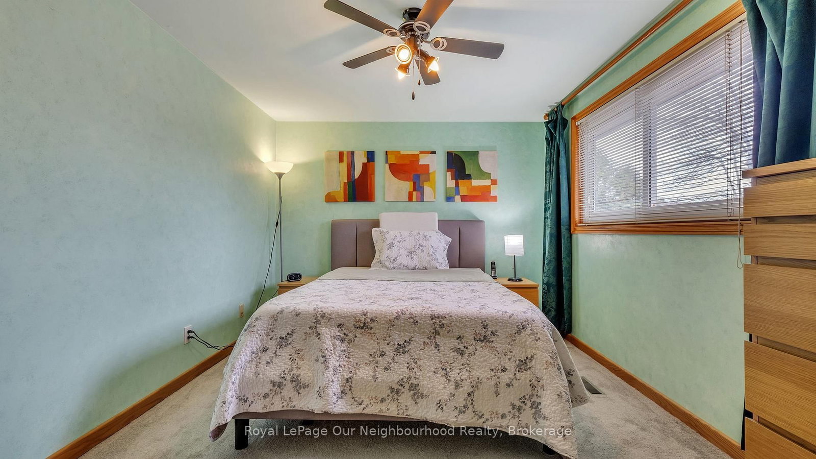 Townhouse for sale at 616 Forestwood Crescent, Burlington, Ontario, L7L 4K5 - Appleby - MLS: W12824710