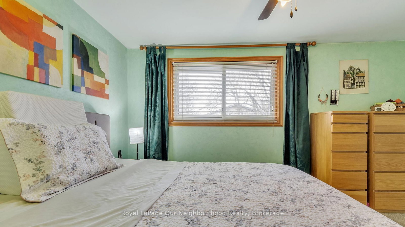 Townhouse for sale at 616 Forestwood Crescent, Burlington, Ontario, L7L 4K5 - Appleby - MLS: W12824710