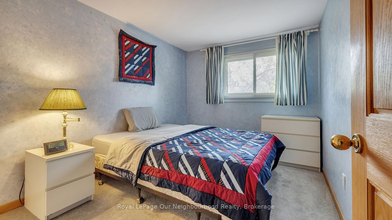 Townhouse for sale at 616 Forestwood Crescent, Burlington, Ontario, L7L 4K5 - Appleby - MLS: W12824710