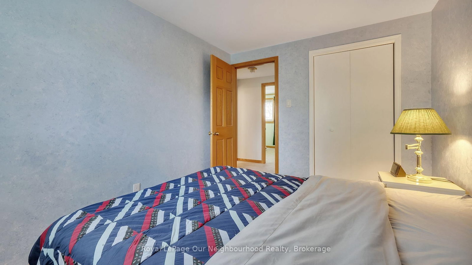 Townhouse for sale at 616 Forestwood Crescent, Burlington, Ontario, L7L 4K5 - Appleby - MLS: W12824710