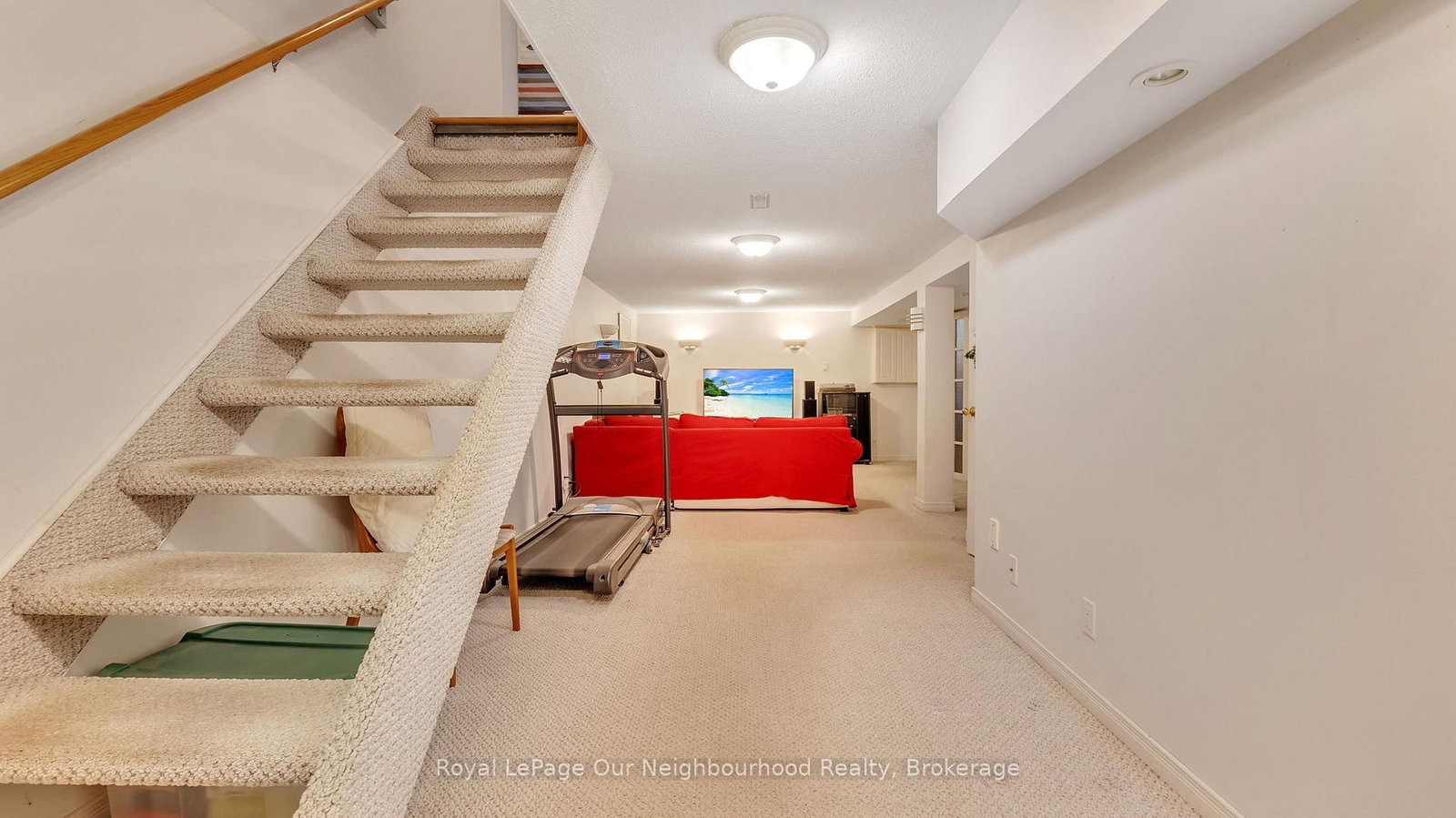 Townhouse for sale at 616 Forestwood Crescent, Burlington, Ontario, L7L 4K5 - Appleby - MLS: W12824710