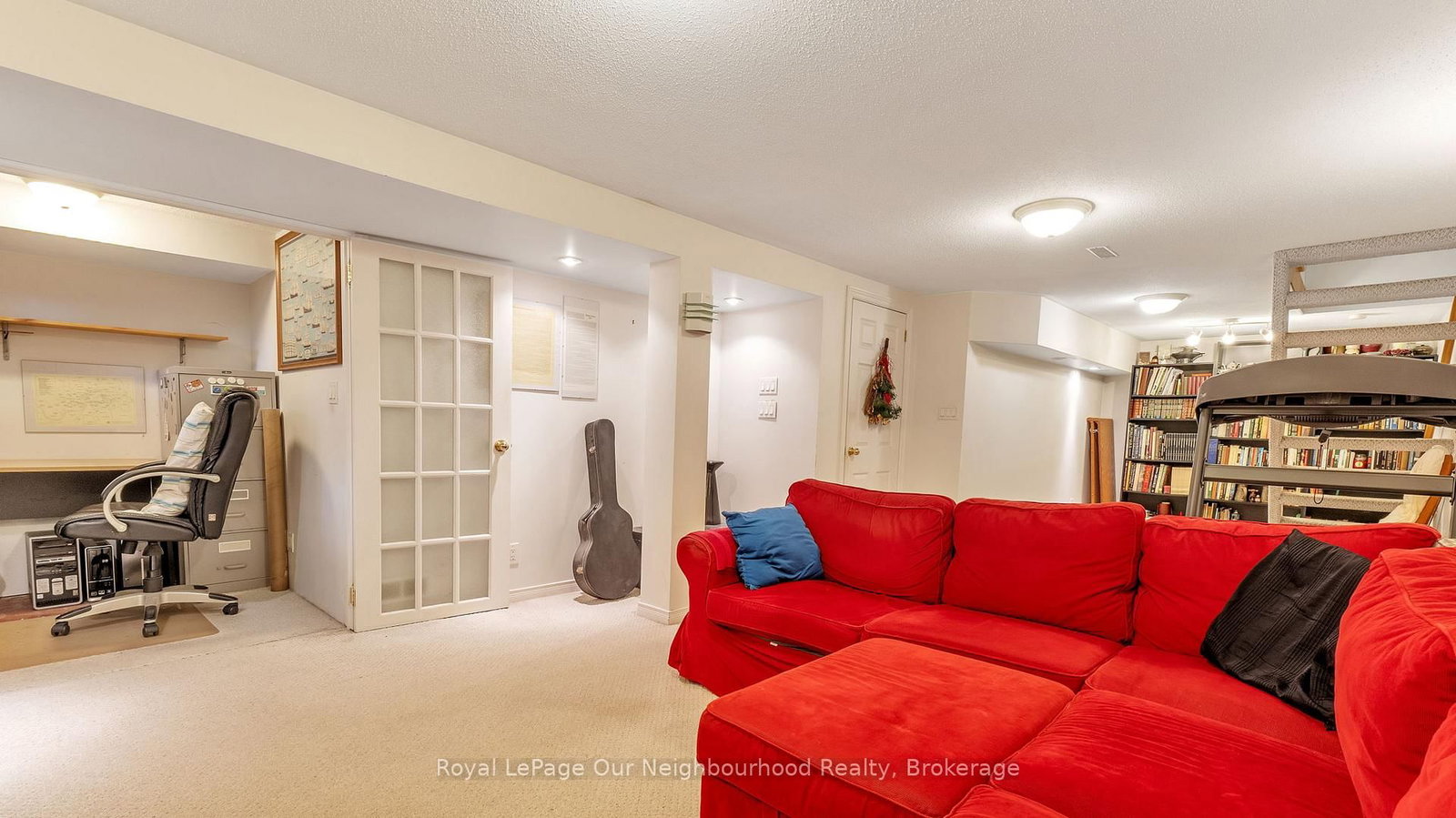 Townhouse for sale at 616 Forestwood Crescent, Burlington, Ontario, L7L 4K5 - Appleby - MLS: W12824710