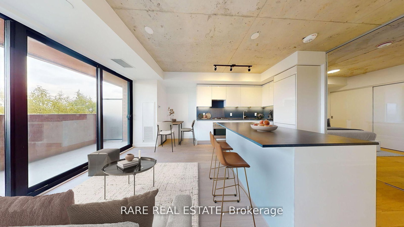 2720 Dundas Street W, Unit 411 - Photo 4