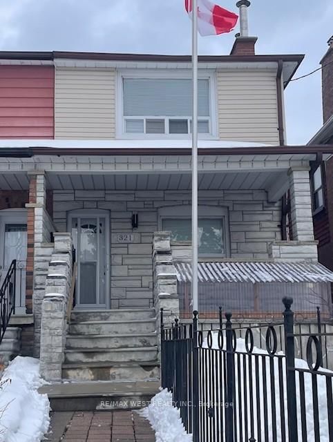 upper - 321 Caledonia Road