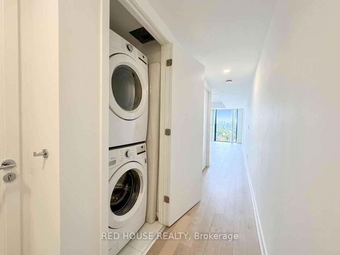 2720 Dundas Street W, Unit 523 - Photo 8