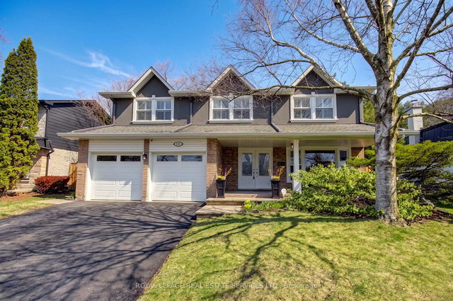 884 Silver Birch Trail