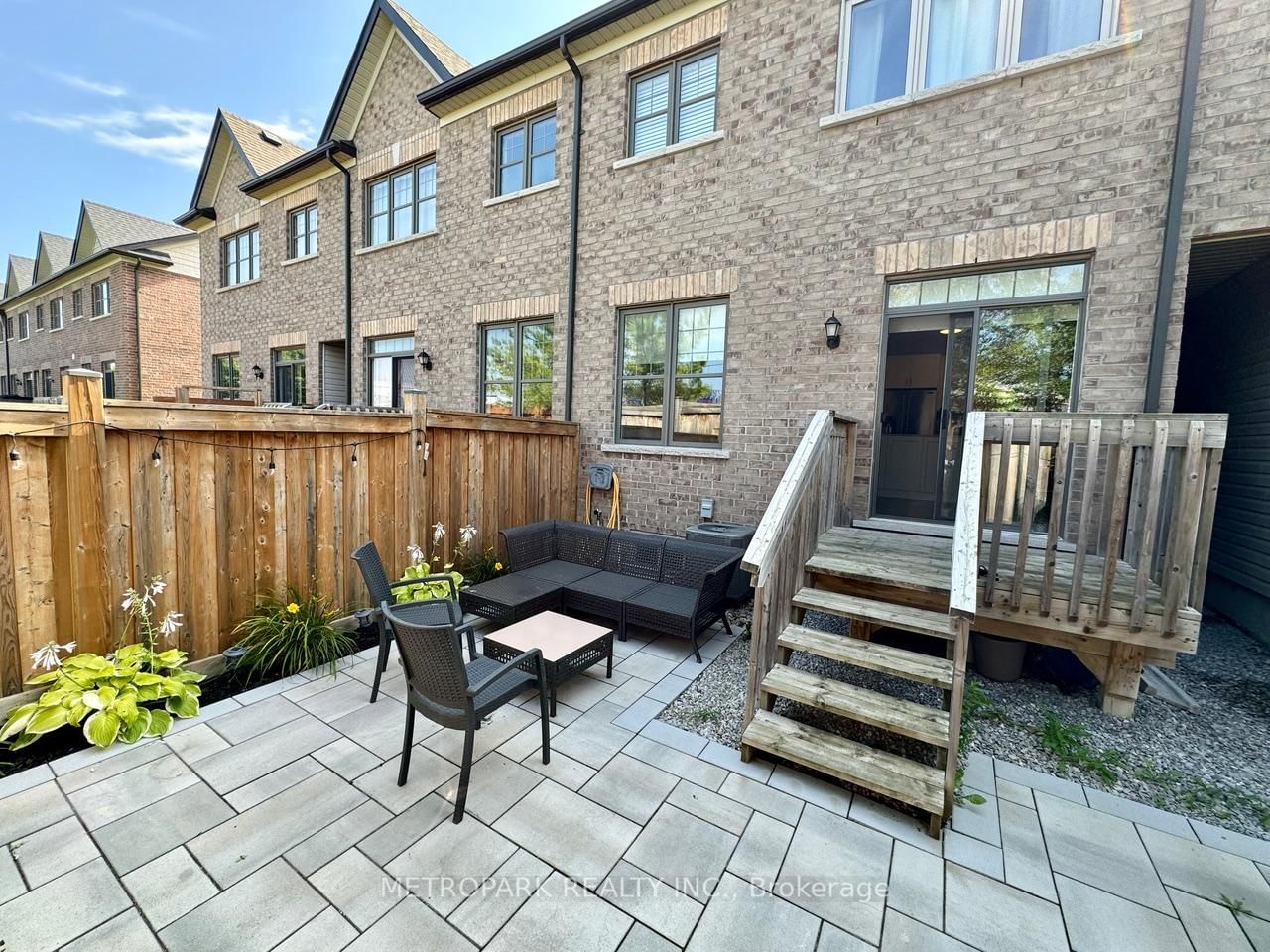 Townhouse for sale at 34 Morra Avenue, Caledon, Ontario, L7E 4K5 - Bolton East - MLS: W12826062