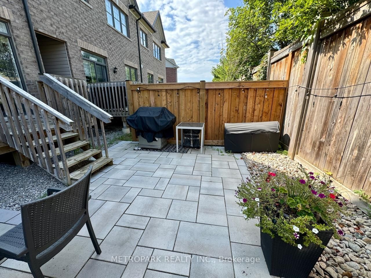 Townhouse for sale at 34 Morra Avenue, Caledon, Ontario, L7E 4K5 - Bolton East - MLS: W12826062