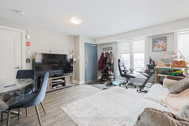 101 - 814 Glencairn Avenue