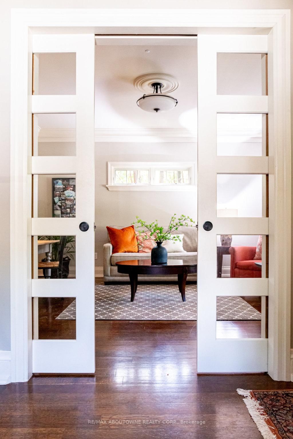 Detached House for sale at 44 Head Street, Oakville, Ontario, L6K 1L5 - Central - MLS: W12826420