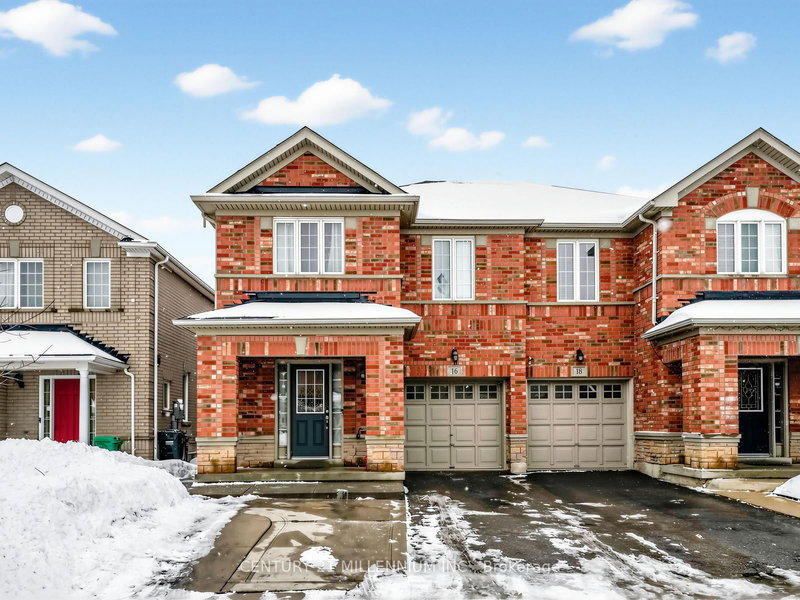 16 Albery Rd, Brampton, L7A 0K7 | Image 2