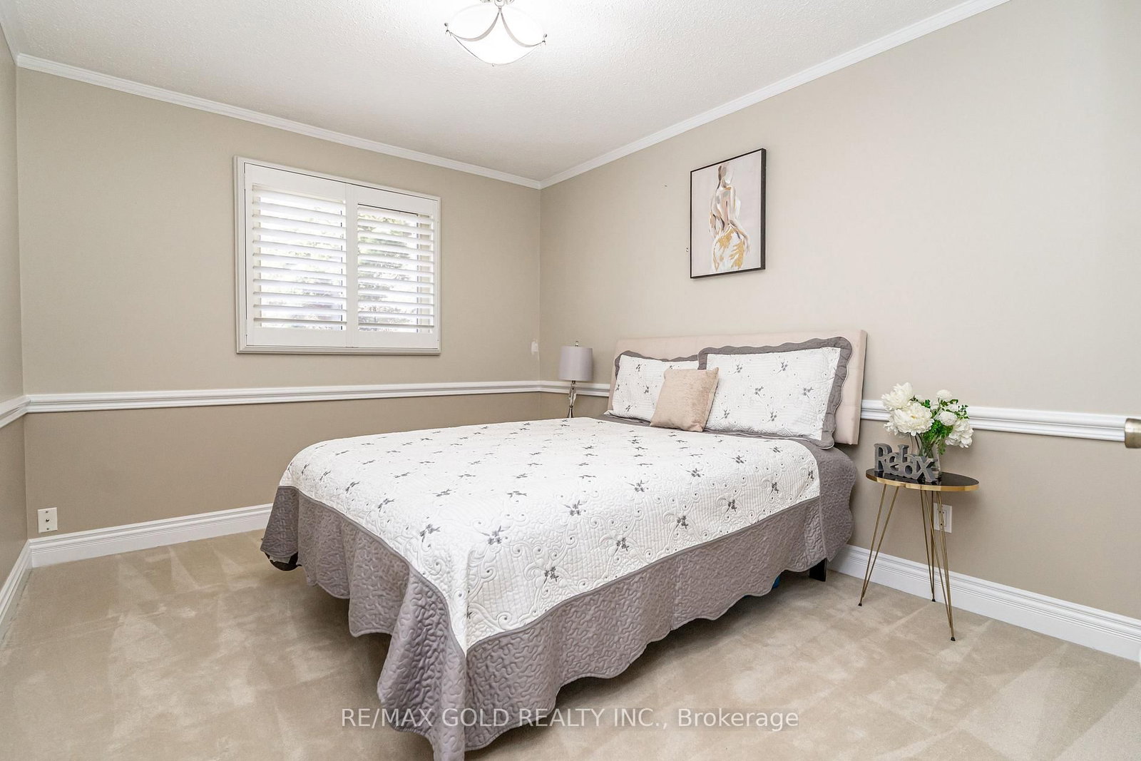 Detached House sold at 7 Oldham Crescent, Brampton, Ontario, L6Z 1W2 - Snelgrove - MLS: W12826724