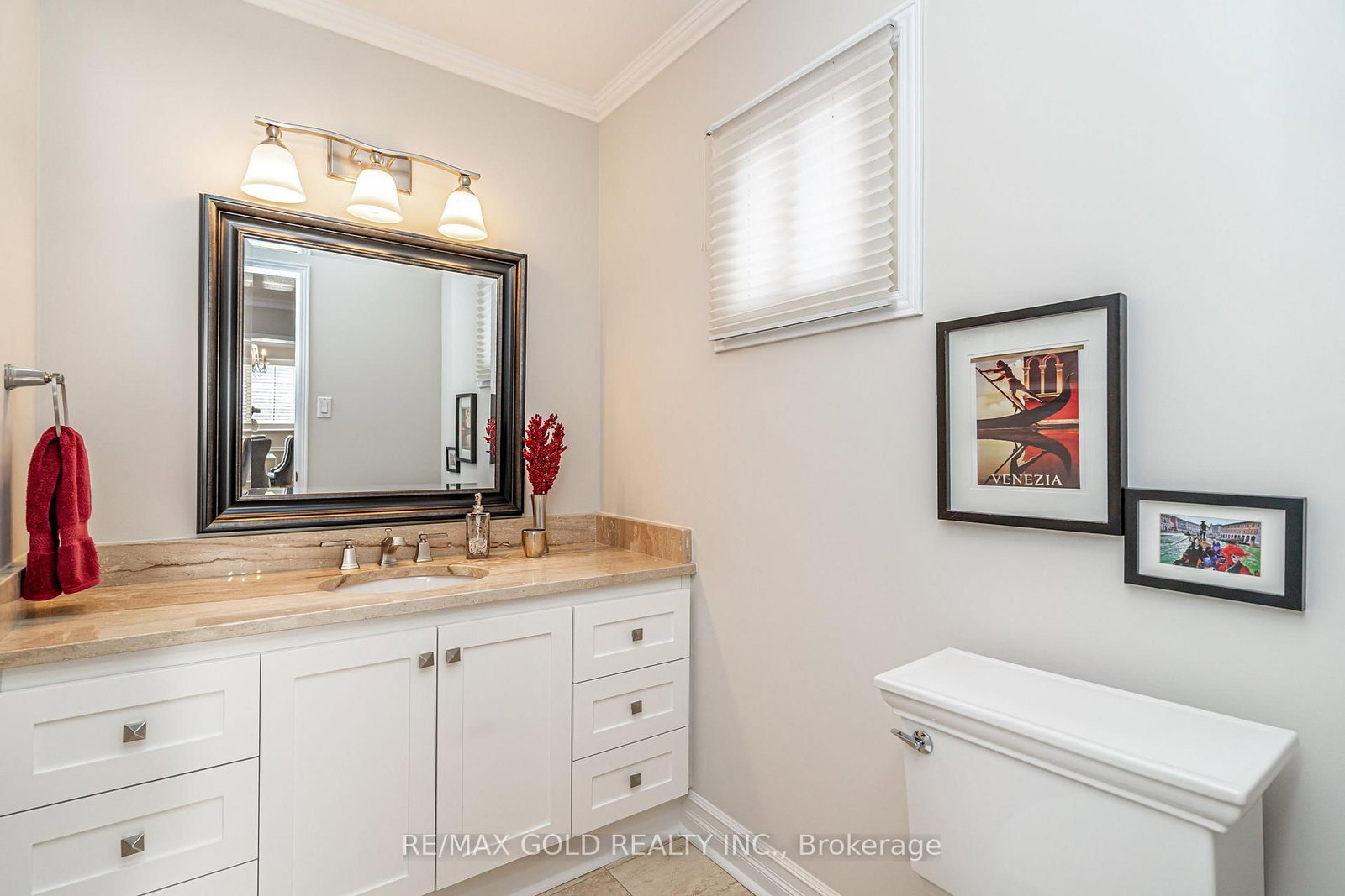 Detached House sold at 7 Oldham Crescent, Brampton, Ontario, L6Z 1W2 - Snelgrove - MLS: W12826724