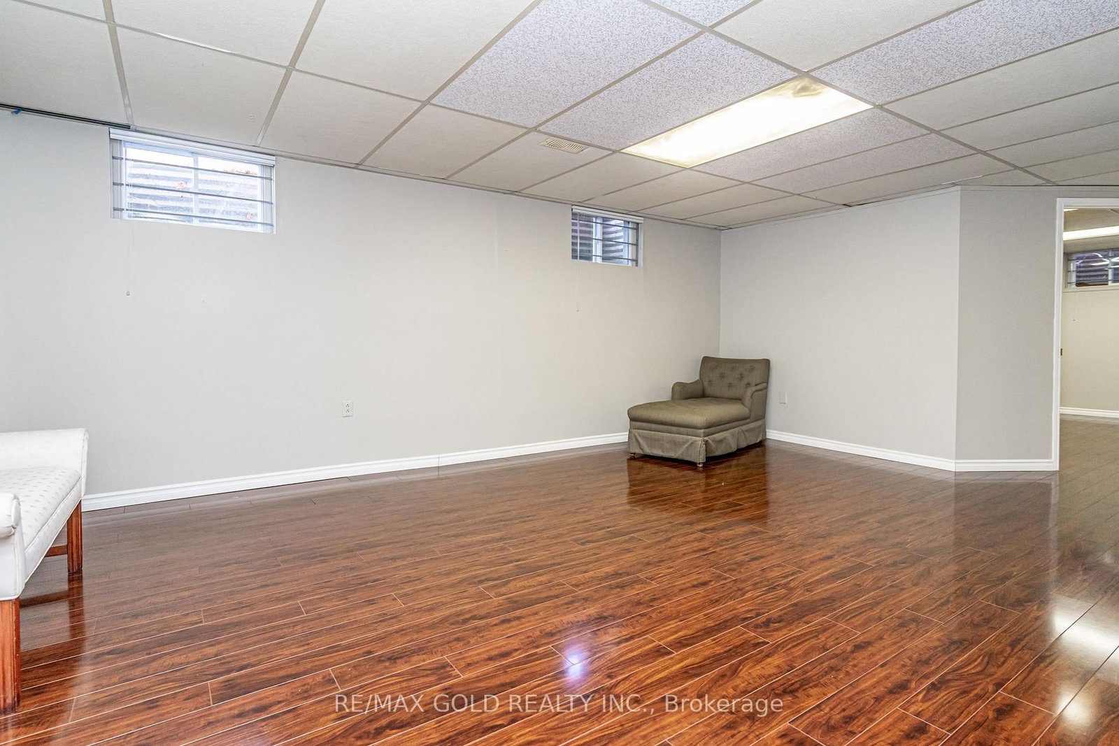 Detached House sold at 7 Oldham Crescent, Brampton, Ontario, L6Z 1W2 - Snelgrove - MLS: W12826724