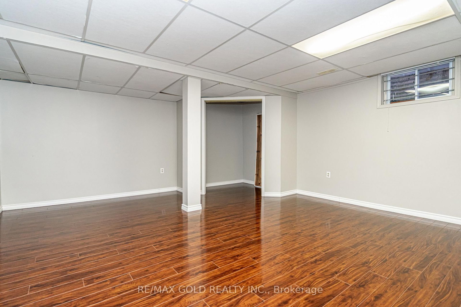 Detached House sold at 7 Oldham Crescent, Brampton, Ontario, L6Z 1W2 - Snelgrove - MLS: W12826724