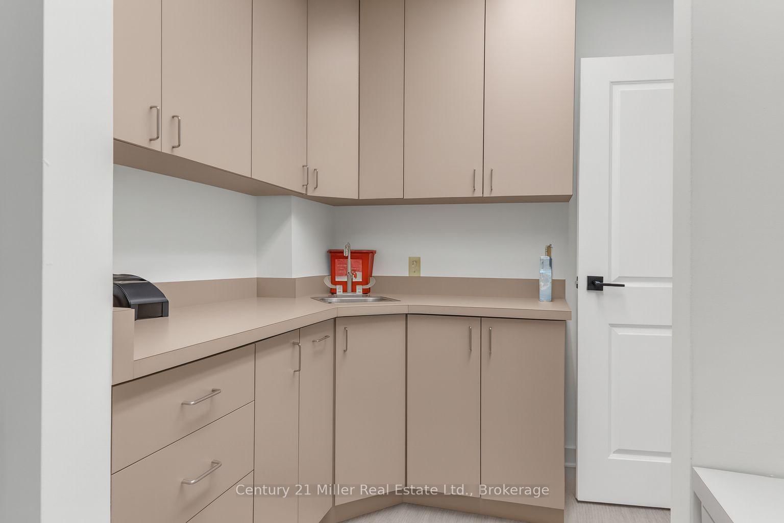2000 Credit Valley Road, Unit 414 - Photo 17