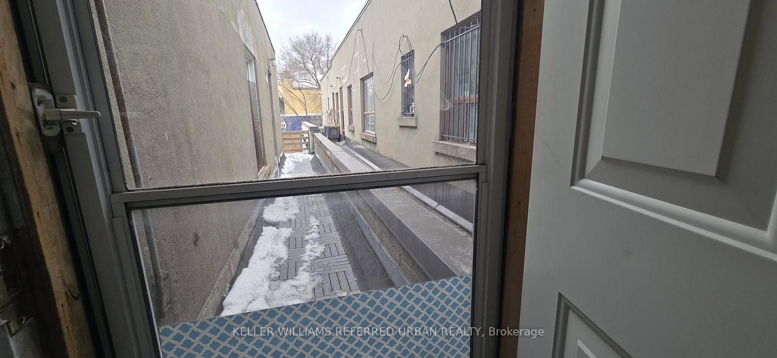 1854 Eglinton Avenue W, Unit 1 - Photo 12