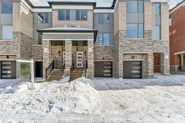 13 Yellow Rail Crescent