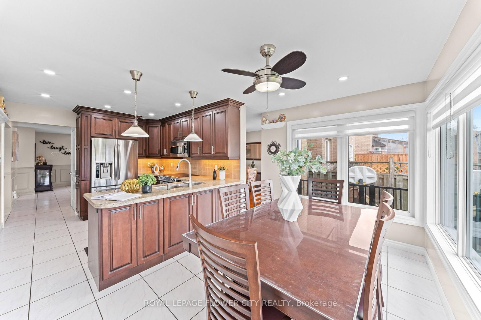 Detached House for sale at 60 Newgreen Crescent, Brampton, Ontario, L6S 4Y5 - Westgate - MLS: W12827762