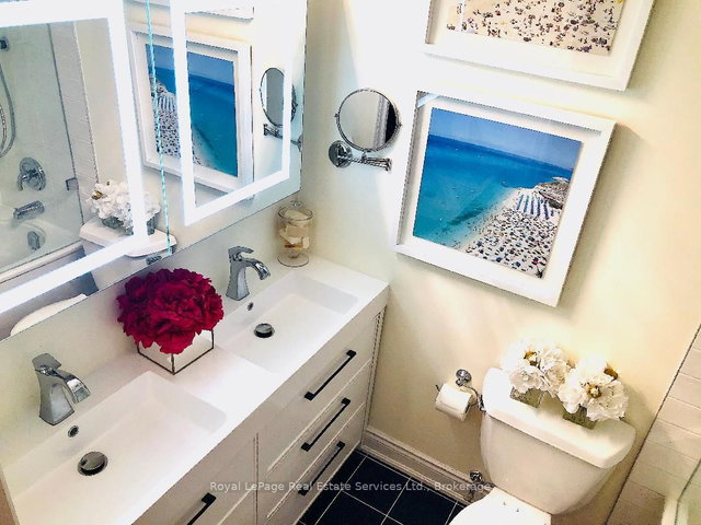 105 - 2185 Marine Drive