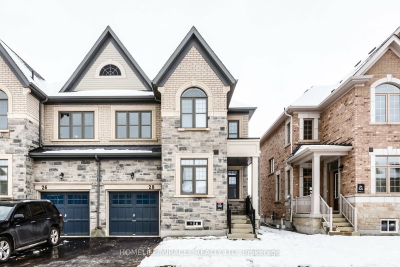 28 Faders Dr, Brampton, L7A 4Y2 | Image 2