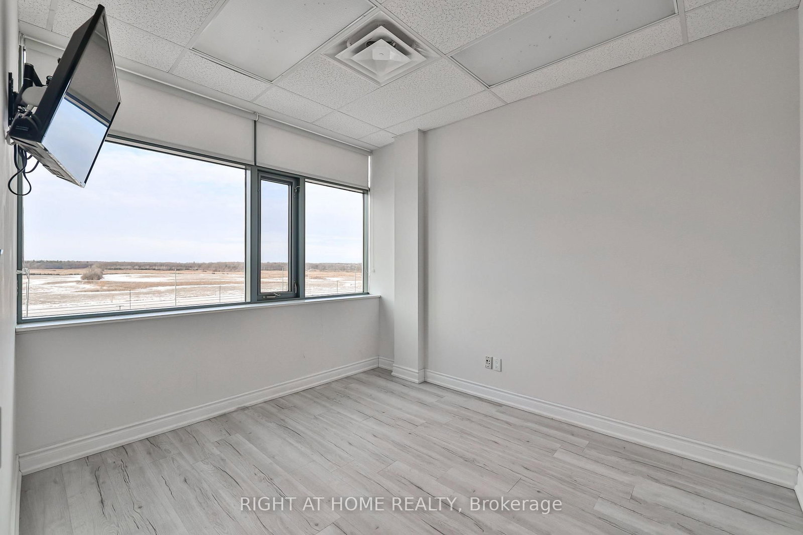 3075 Hospital Gate, Unit 414 - Photo 13