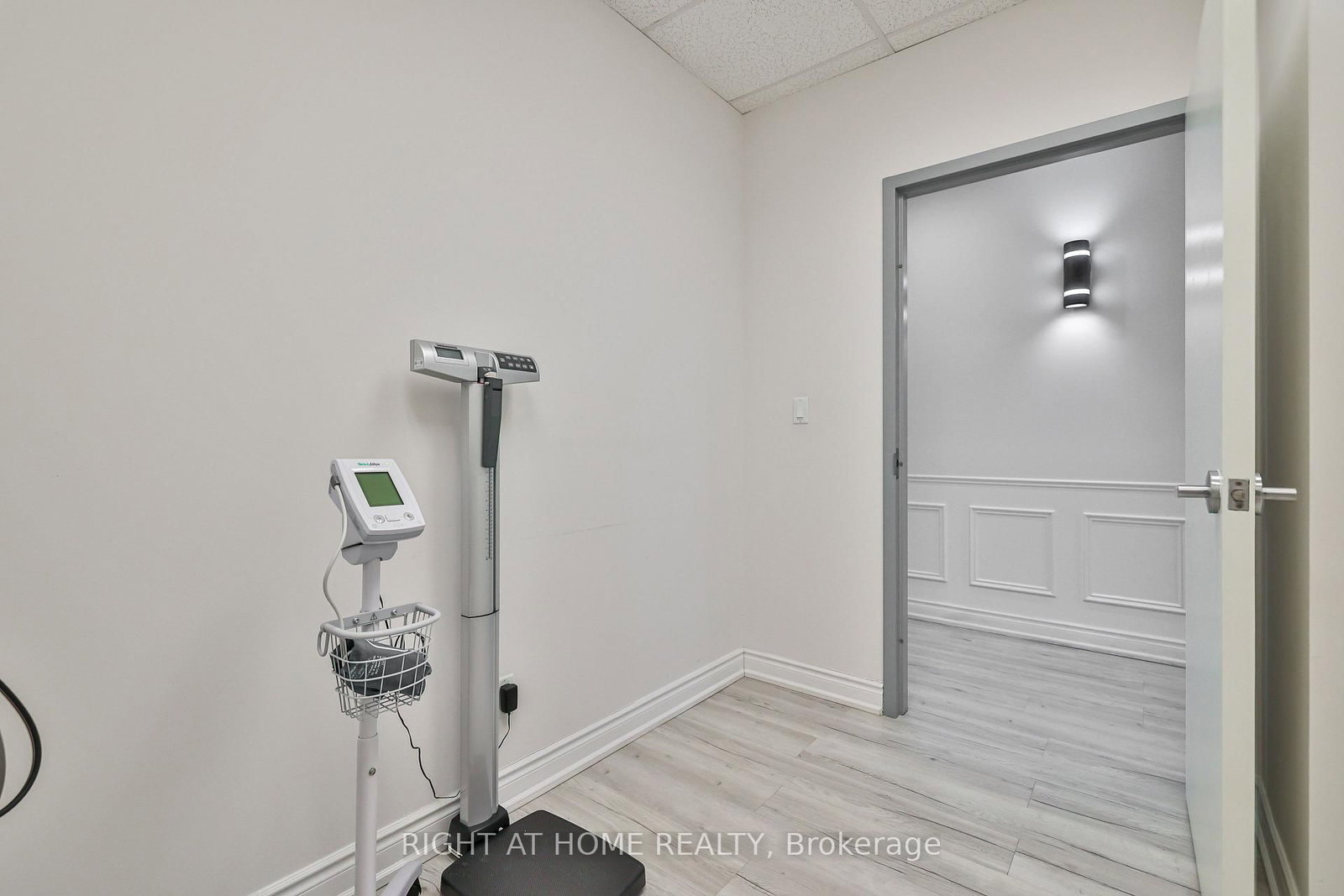 3075 Hospital Gate, Unit 414 - Photo 24