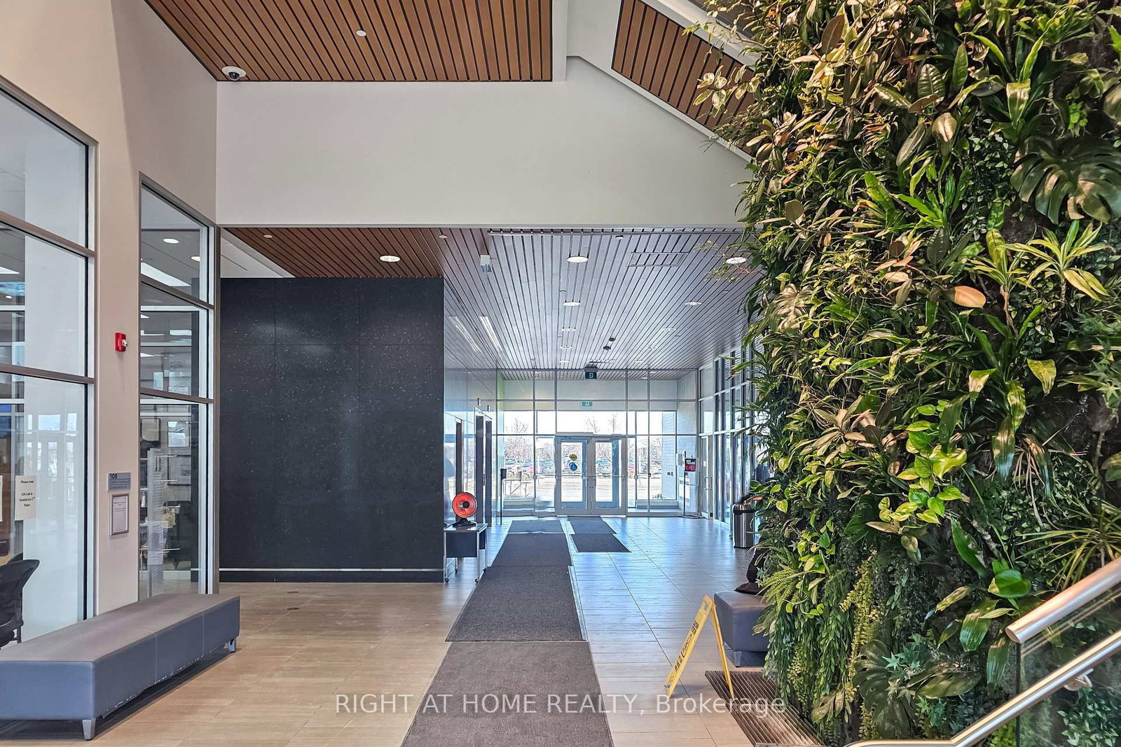 3075 Hospital Gate, Unit 414 - Photo 4