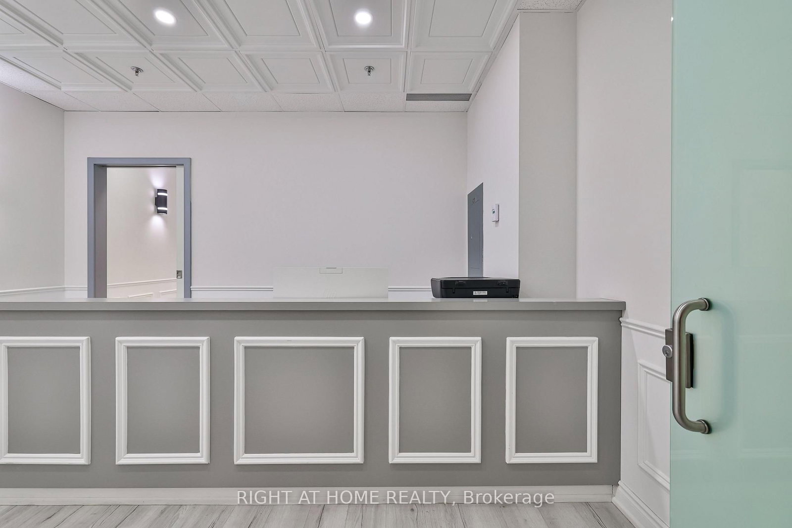 3075 Hospital Gate, Unit 414 - Photo 8