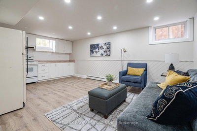 364 Rathburn Rd | Toronto | Image