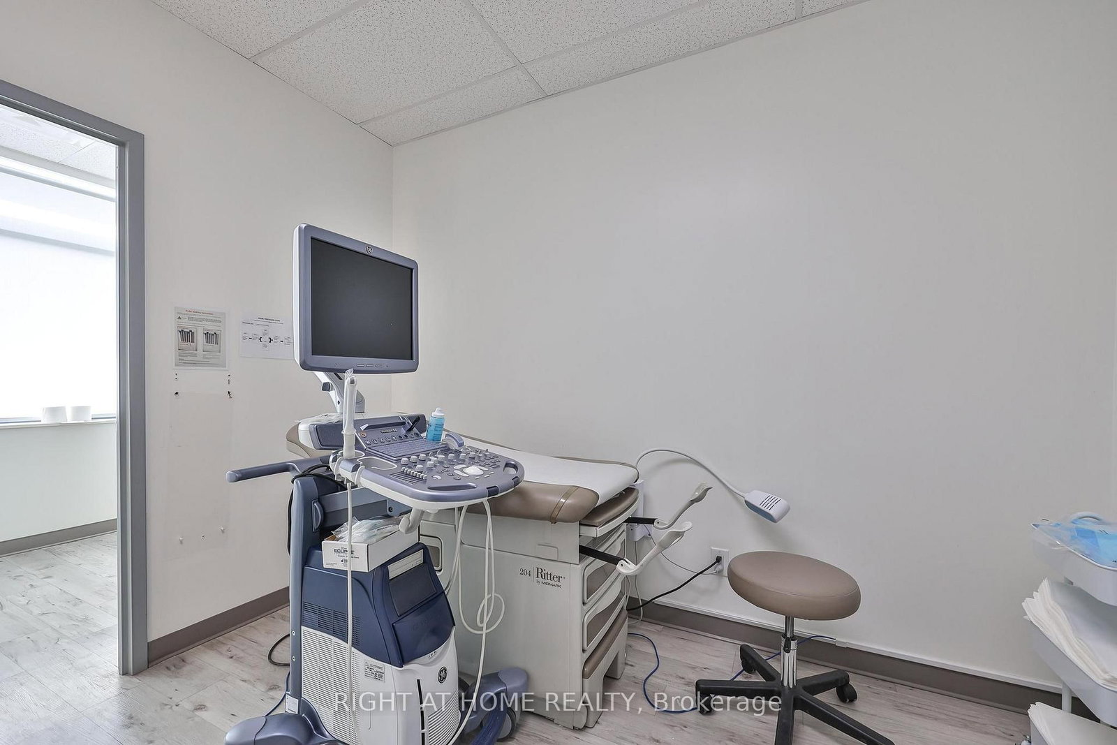 3075 Hospital Gate E, Unit 417 - Photo 30