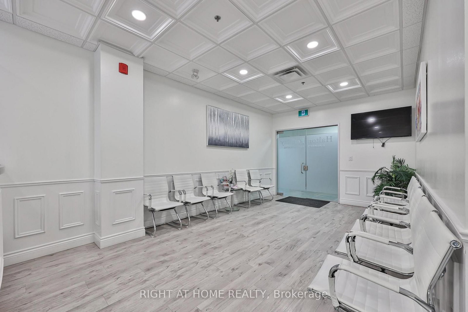 3075 Hospital Gate E, Unit 417 - Photo 9