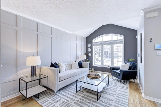 2142 Meadowglen Drive