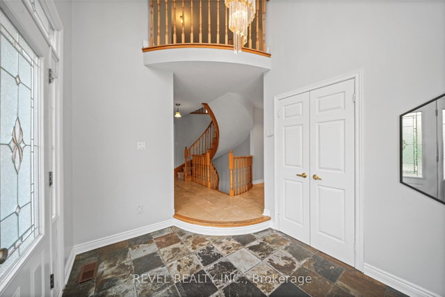 3723 Trelawny Circle