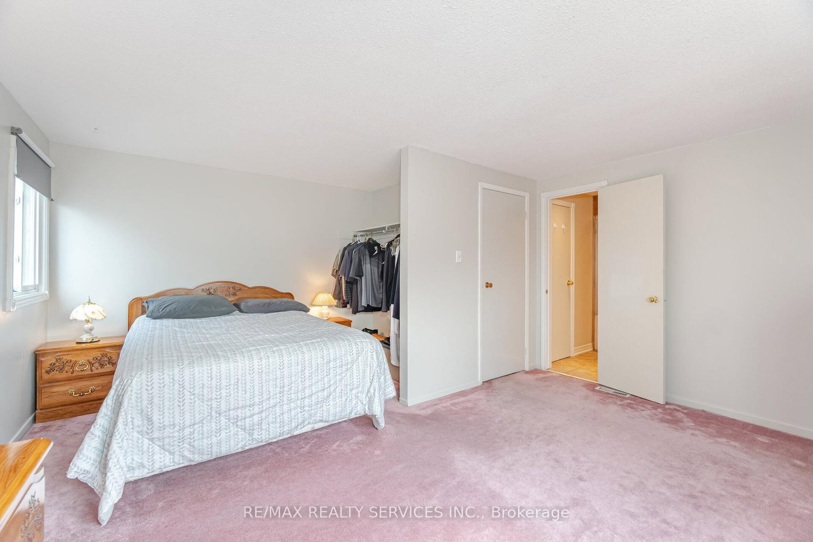 Semi-Detached House for sale at 12 Sparklett Crescent, Brampton, Ontario, L6Z 1M8 - Heart Lake East - MLS: W12830696