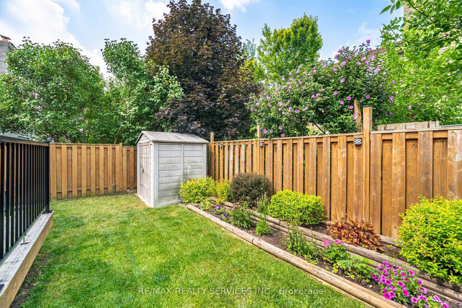 Semi-Detached House for sale at 12 Sparklett Crescent, Brampton, Ontario, L6Z 1M8 - Heart Lake East - MLS: W12830696