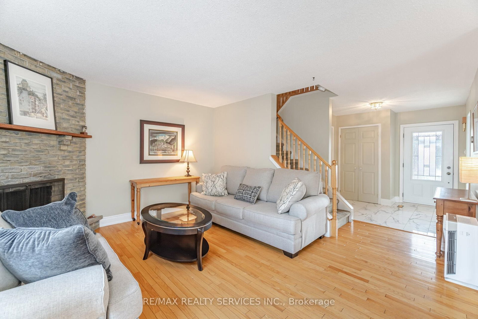 Semi-Detached House for sale at 12 Sparklett Crescent, Brampton, Ontario, L6Z 1M8 - Heart Lake East - MLS: W12830696