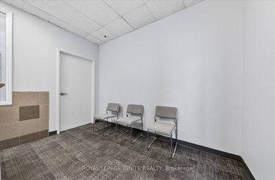 Unit 101 — 2978 Islington Avenue — more photos