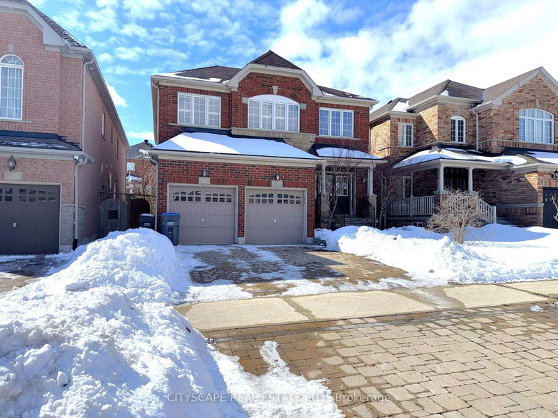 5476 FRESHWATER Dr, Mississauga, L5M 0J8 | Image 2