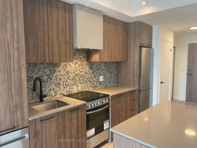 10 Lagerfeld Brampton,ON L7A 5L3 — Photo 23