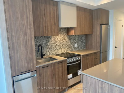 10 Lagerfeld Brampton,ON L7A 5L3 — Photo 35