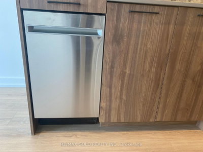 10 Lagerfeld Brampton,ON L7A 5L3 — Photo 37