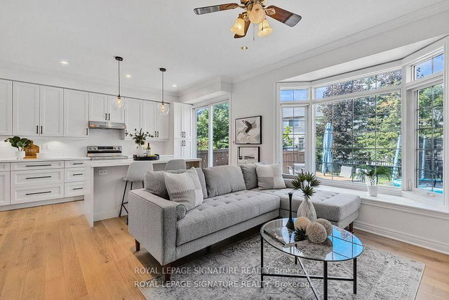 25 - 2295 Rochester Circle