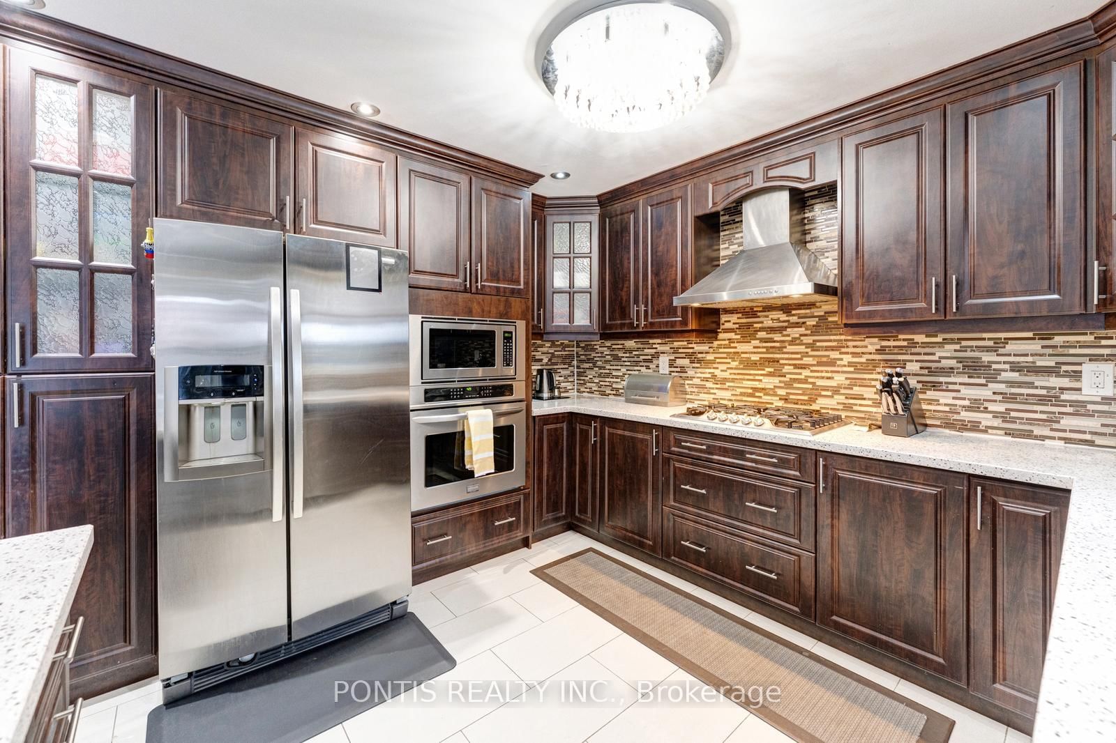 Detached House for sale at 48 Sawston Circle, Brampton, Ontario, L7A 2N7 - Fletcher's Meadow - MLS: W12831638