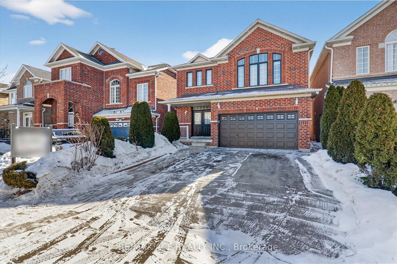 9 Invitational Rd, Brampton, L6P 2H1 | Image 2