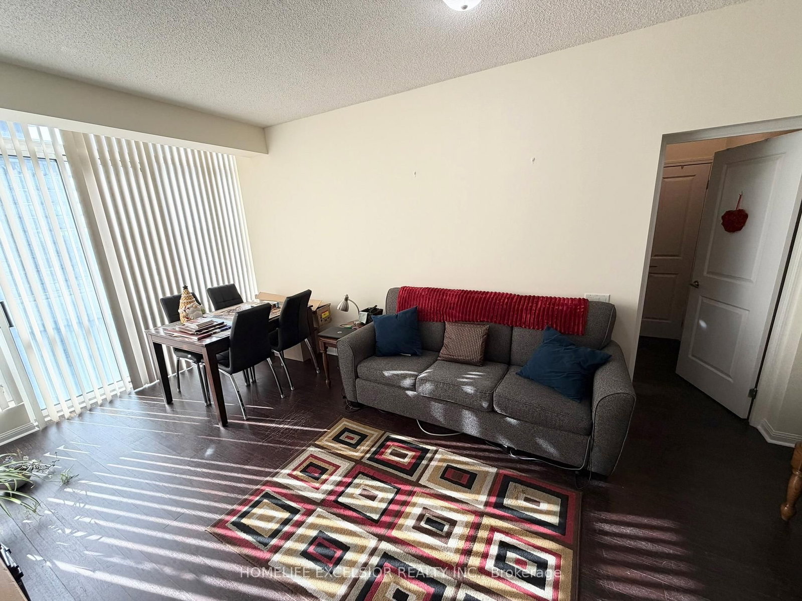2411-15 Windermere Avenue, Toronto, ON, photo 4