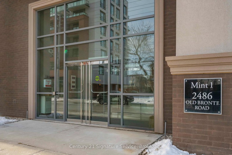 405 - 2486 Old Bronte Rd, Oakville, L6M 0Y4 | Image 2