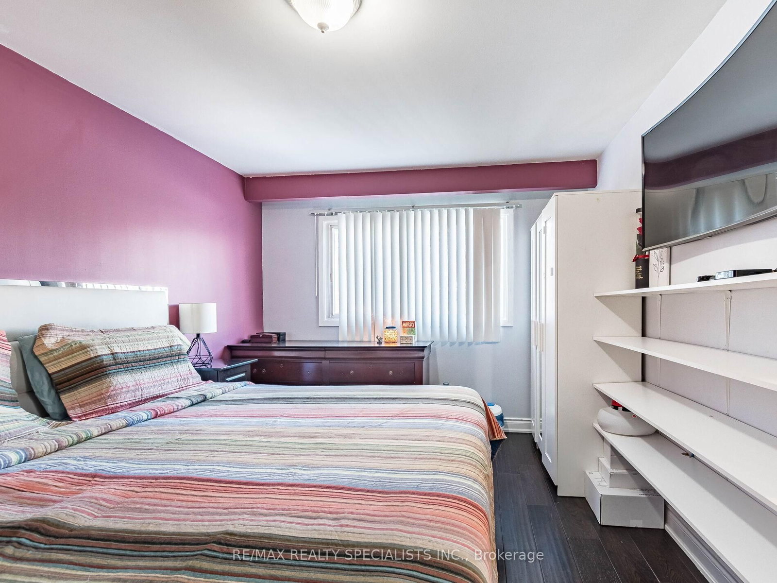 Semi-Detached House for sale at 18 Ashford Court, Brampton, Ontario, L6V 2Z1 - Brampton North - MLS: W12833166