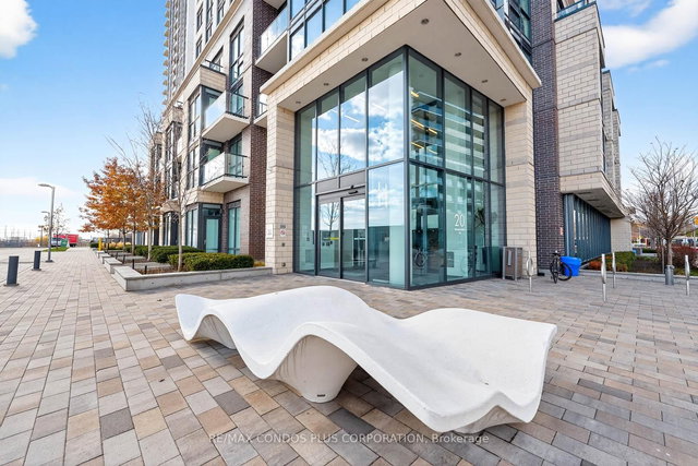 904 - 20 Thomas Riley Road