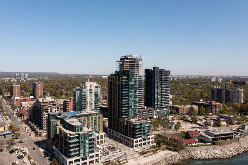 1802 - 2060 Lakeshore Rd, Burlington, L7R 0G2 | Image 3